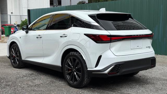 5A Rear Power Seats 2024 Lexus RX350 2.4 F SPORT - 4