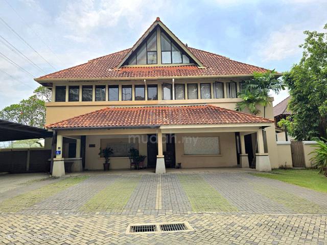 3 Storey Semi D Bukit Kiara Residences Taman Sri Hartamas KL 1