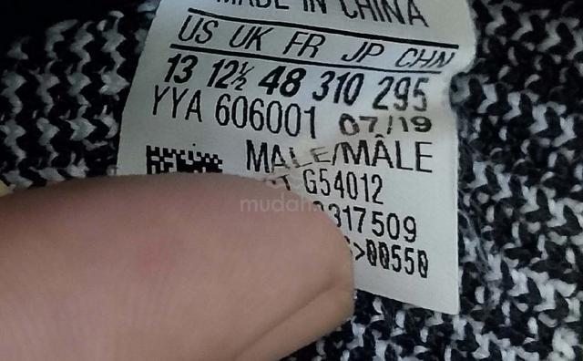 Adidas (12.5uk) - photo 5 of 5