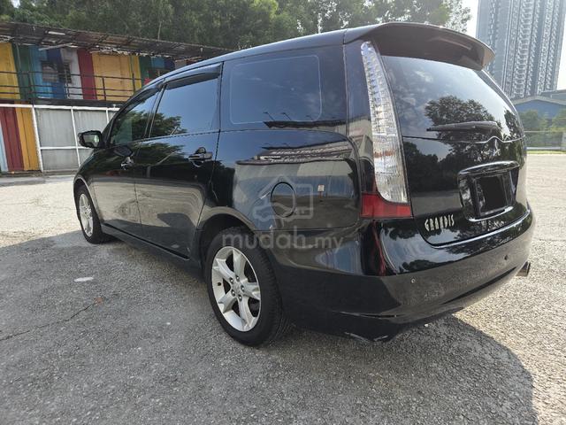 Mitsubishi Grandis 2.4 Mivec (A)[Direct Owner] - 4