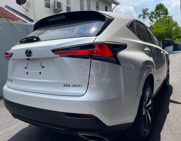 2020 Lexus NX300 2.0 SPICE&CHIC /Panoramic Roof - 5