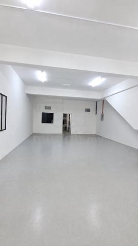 Ground Floor Shop Puncak Alam Hillpark Avenue 22x75 Good Condition 1