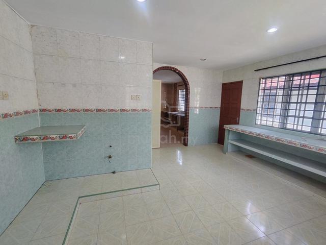 Freehold ‼️ Bercham Ipoh Double Storey Corner House - 4+1 bedrooms 1