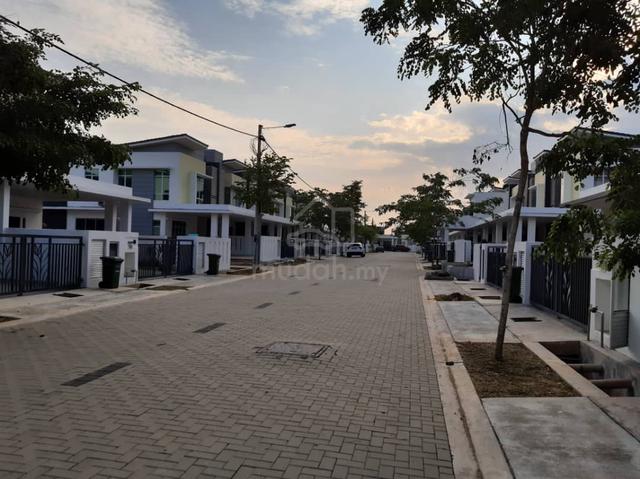 Bilik untuk disewa, Lakefront Kotasas dan Indera Mahkota 8 Kuantan 3