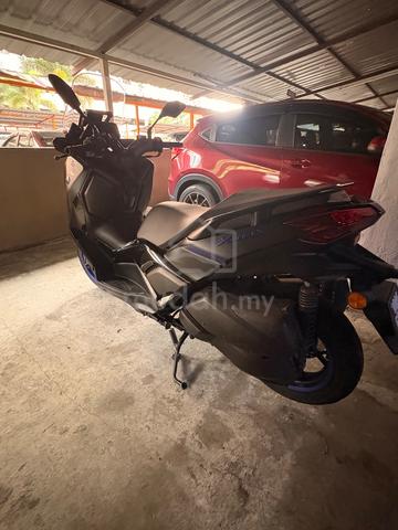Motor Yamaha Xmax V2 untuk dilepaskan - photo 4 of 6