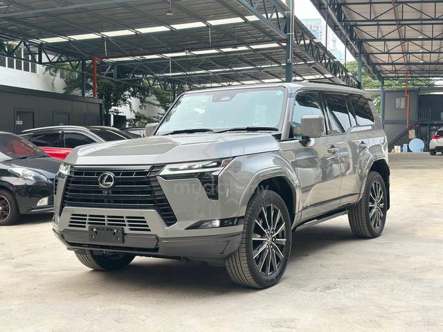 *Grade 6A / Mileage 800 KM* Lexus GX550 Version L - 2
