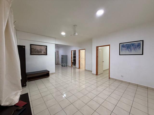 Taman Penampang Apartment 1