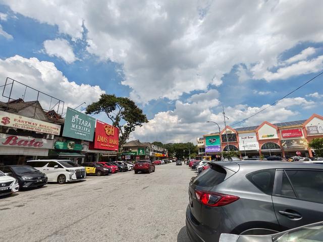 Shah Alam Seksyen 18 1st floor shop office for rent good rental rate 1