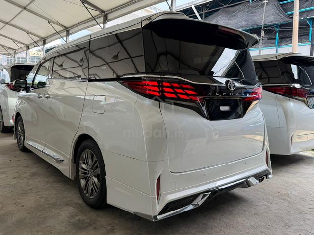 2024 Toyota ALPHARD 2.5 Z 2K km 5A Modellista Kit - 2