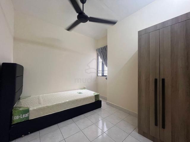 Single Room @ Flora Damansara, Damansara Perdana 1