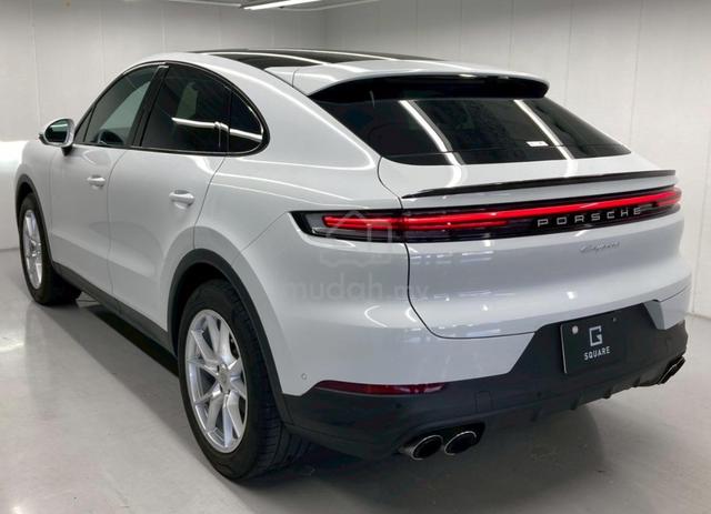2023 Porsche CAYENNE 3.0 COUPE BASE (A) - 4
