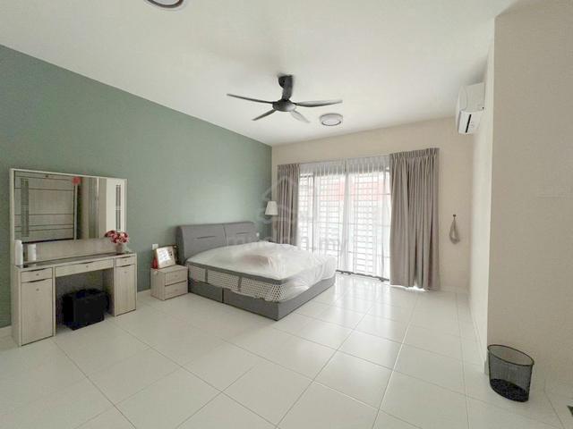 Double Storey # Taman Flora Heights Nusa Damai Seri Alam Pasir Gudang 1
