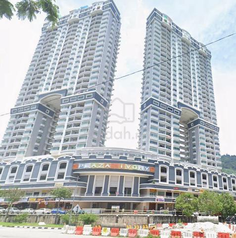 University Place (Plaza Ivory) 1