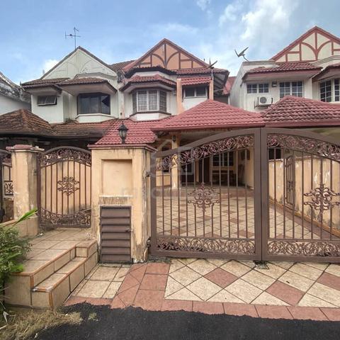 2 Storey Terrace USJ 11 Fully Extended Near School USJ12 1
