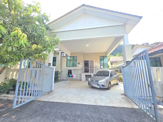 SemiD Setingkat Fully Furnish Lengkap Di Taman Beserah Ria,Kuantan 1