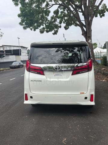 Toyota ALPHARD 2.5CC S YEAR 2022 7SEATERS UNREG - 2