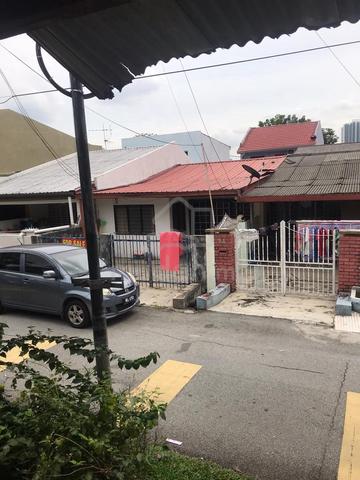 Rumah teres untuk dijual 1