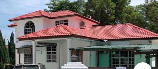 Freehold Triple Storey Bungalow near Google Data Centre 1