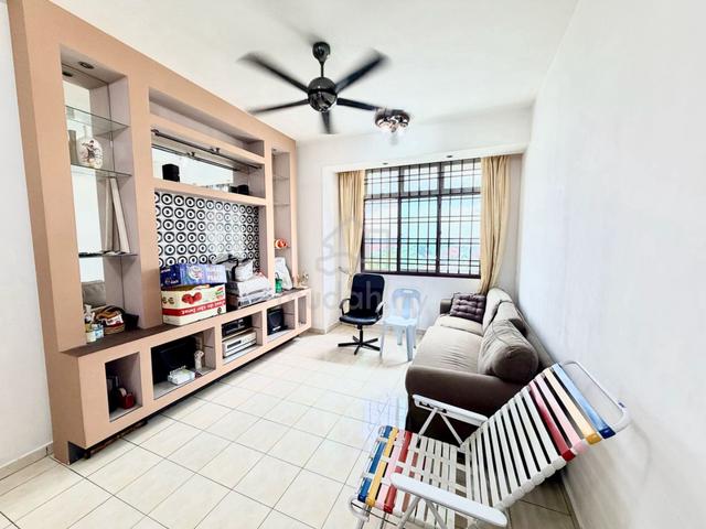 Indah Court Apartment (Bukit Indah) 1