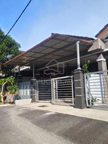 Rumah Untuk DiSewa 1