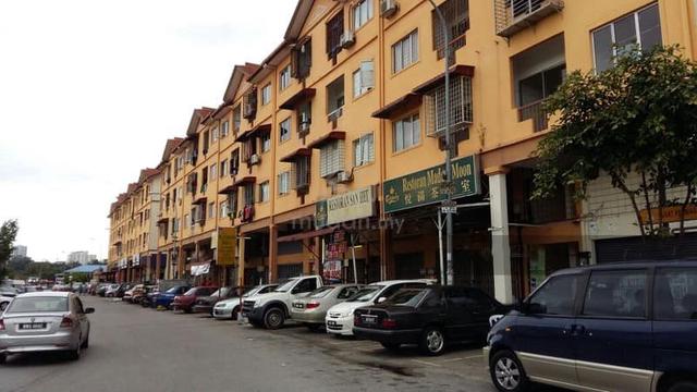 Sri Ehsan Apartment 1