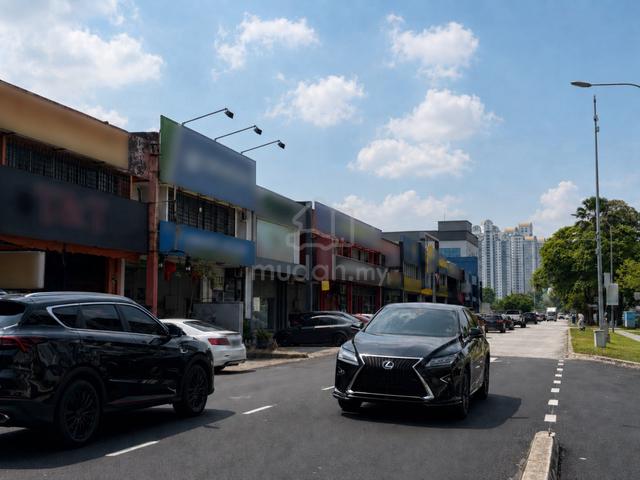 Bandar Sunway 1.5 Storey Factory For Rent 1
