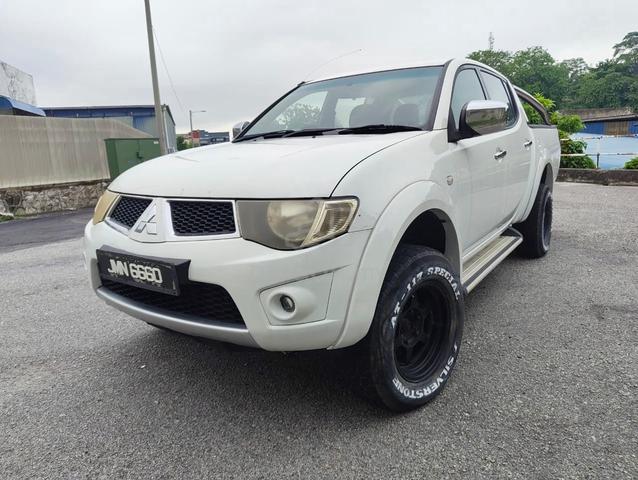 2011 Mitsubishi TRITON 2.5 FACELIFT (M) - 2