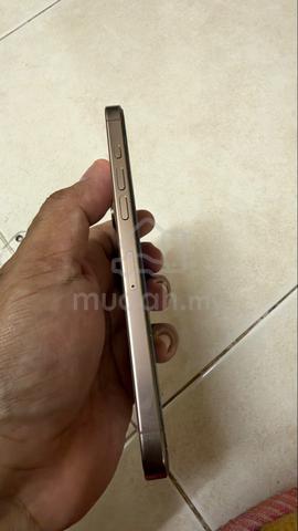Iphone 16 pro max - photo 5 of 6