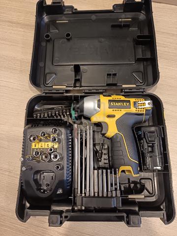Stanley 10.8V Cordless Impact Driver Set - Excelle - photo 2 of 4