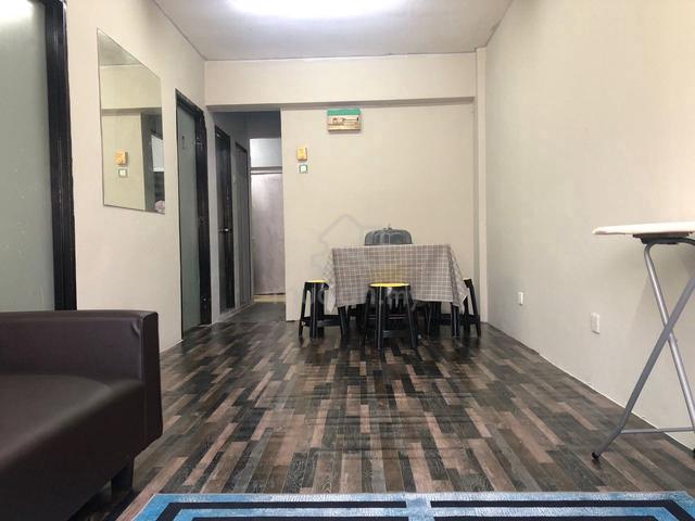 Fully Furnished Selangor Balakong Room For Rent 1