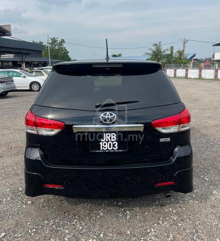 2010 Toyota WISH 2.0 Z (A) - 5