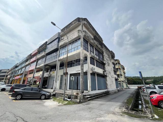 Alam Jaya Shoplot Endlot Ground Floor (FOR RENT) 1