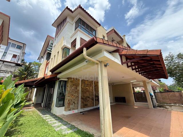 NICEš„Semi-D Three Storey House Kemensah 1