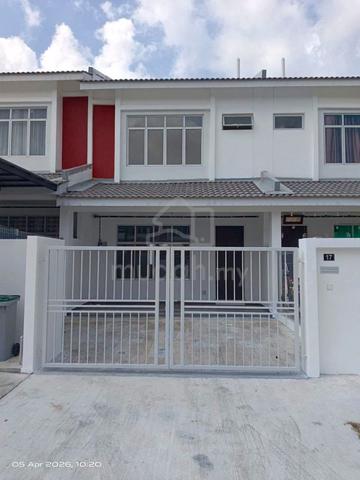 Unblock View Meridin East 2 Storey House 1