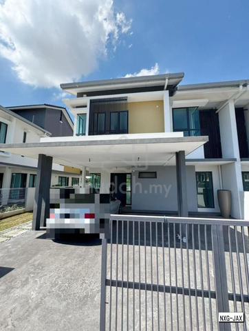 BRAND NEW UNIT !! 40x90 Laman Lakeside Double Storey Semi-D Bukit Raja 1