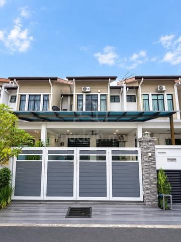RENOVATED! 2 Storey Terrace House Taman Puncak Saujana Kajang Selangor 1