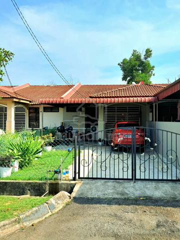 Taman Kelisa Ria 1