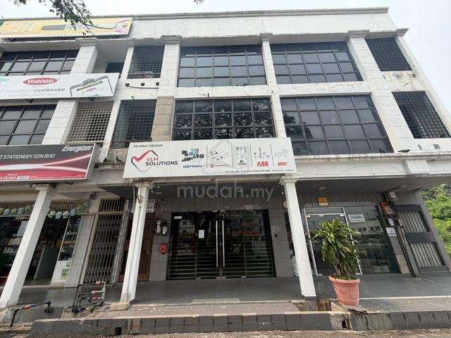 Kampung Nyiur Jalan Chain Ferry Mainroad 3-Storey Shoplot Super Cheap! 1