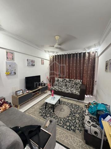 Mawar Apartment (Taman Bunga Raya) 1