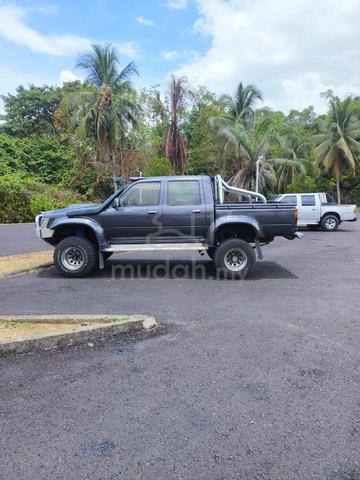 1995 Toyota HILUX 2.8 LN106R (M) - 3