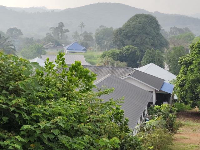 Atas Bukit Pemandangan Cantik Tanah Lot Bukit Kapar 1