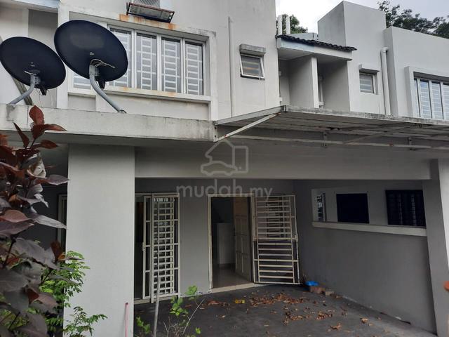 Double Storey Link House Rawang Gated & Guarded 1