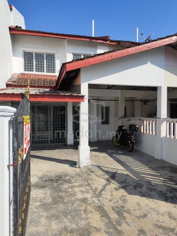 Want to sell. 2 Storey Terrace House Taman Rawang Perdana 2 1