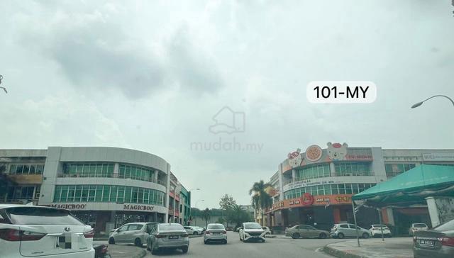 Hot Area🔥Triple Storey Shoplot @ Bukit Tinggi 1 Klang For Sale 3