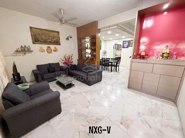 Partially Furnished!! 18x65 4R3B Taman Sentosa 2Sty House Klang 1