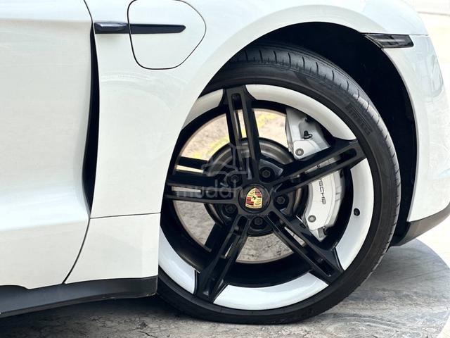 2020 Porsche TAYCAN 4S AWD 93.4 Kwh Performance - 5