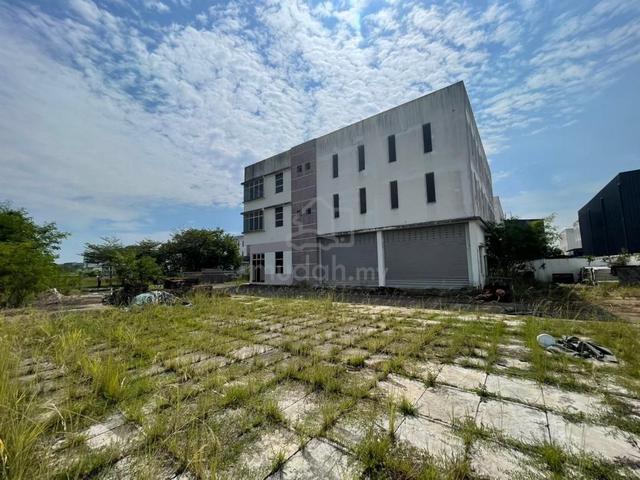 Iparc @ Tanjung Pelepas @ Gelang Patah 3层半独立Corner角头地大大的工厂 1