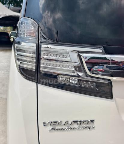 2015 T.VELLFIRE 3.5 EXE lounge boleh loan kedai - 4