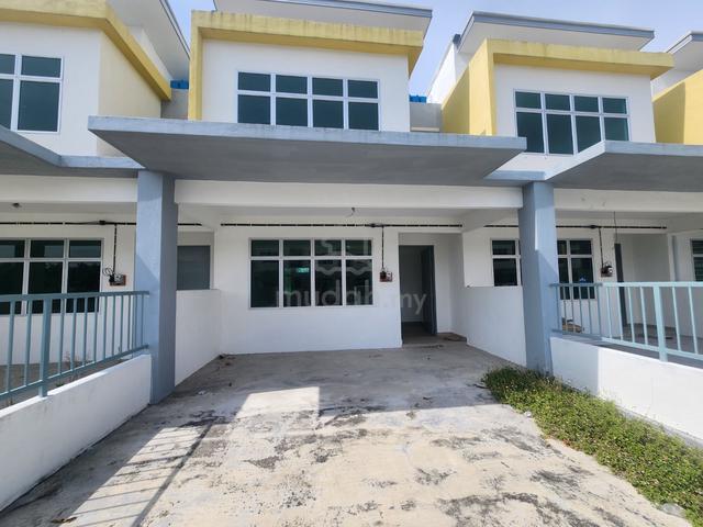 For rent 2 storey taman mutiara kuala selangor near hospital tg karang 1