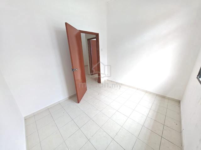 Desa Tebrau Jalan Harmonium 21 4 Bed Mount Austin Partial Furnished 1